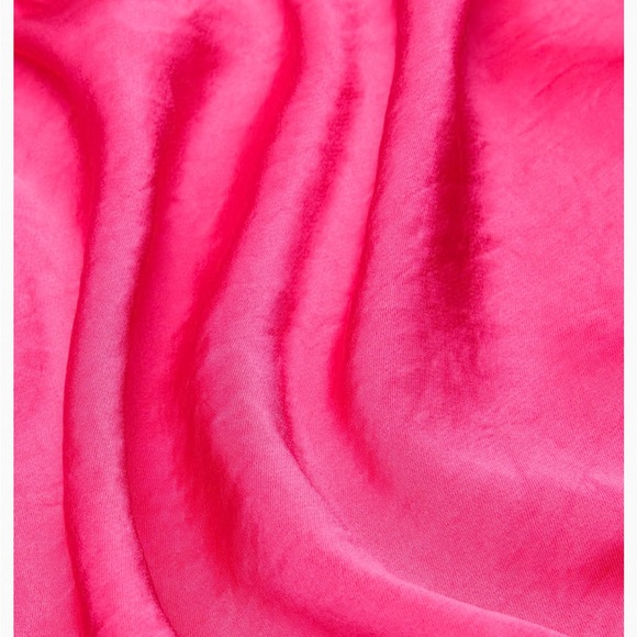 Wilfred Ethereal Satin Blouse NWT - Picture 2 of 10